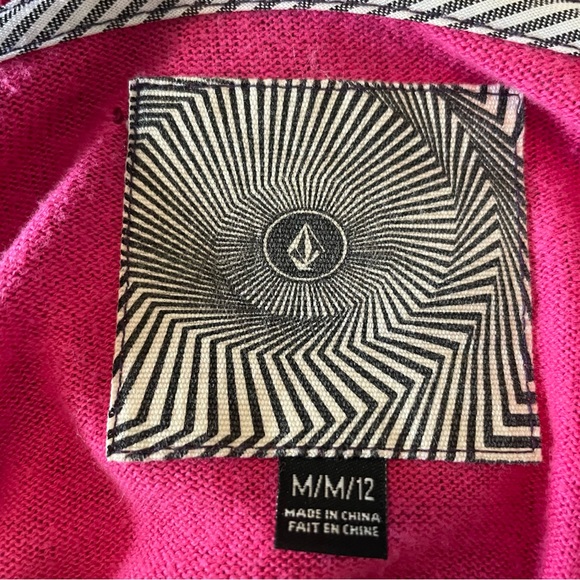 Pink size medium Volcom sweater - Picture 3 of 3